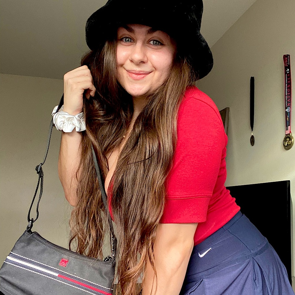 Meet your Posher, Breanna